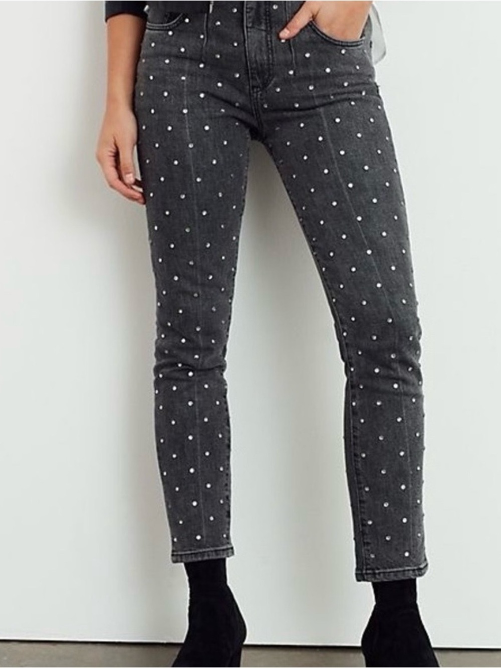 NWT Pilcro for Anthropologie Studded Gray Wash Jeans. High-Rise, Slim Fit. 24